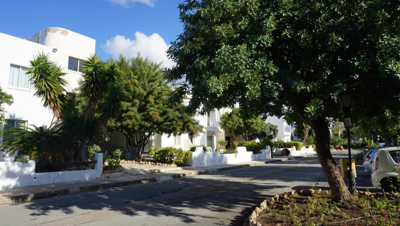 Paphos Gardens, Near Beach Экстерьер фото
